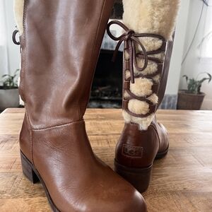 Ugg Carry Wool Whiskey Leather/Sheepskin Corset Lace boots Size 7